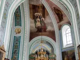 Приділ рівноапостольного князя Володимира у Свято-Озерянському храмі. Реставрацію іконостасу ще не завершено. Липень 2022 року.