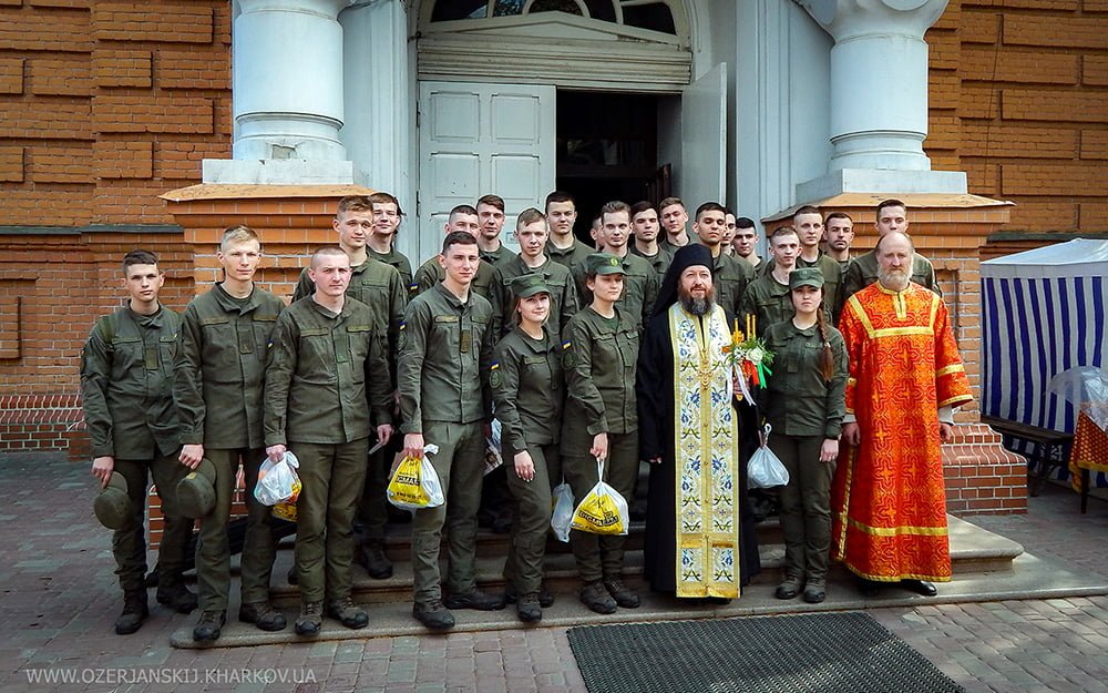 Свято-Озерянский храм. Пасха. 28 апреля 2019 г. Свято-Озерянский храм. Пасха. 28 апреля 2019 г.