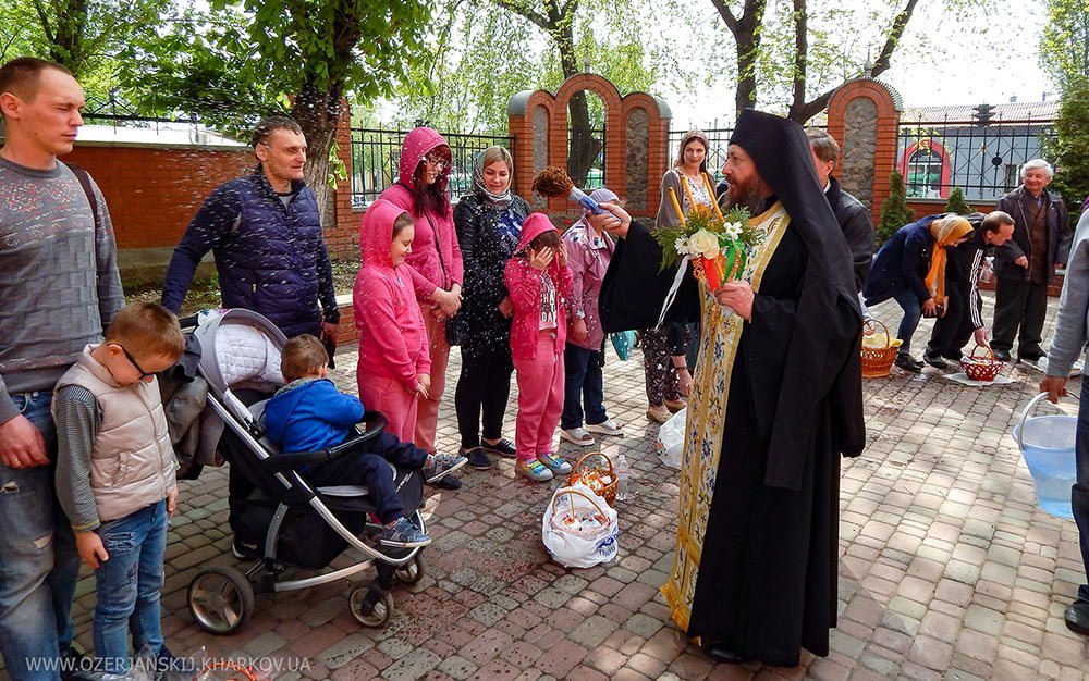 Свято-Озерянский храм. Пасха. 28 апреля 2019 г. Свято-Озерянский храм. Пасха. 28 апреля 2019 г.