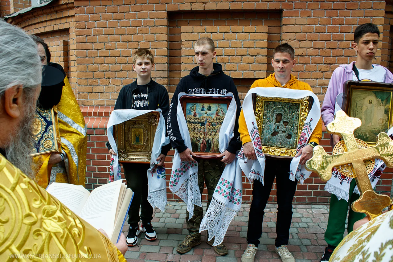 Свято-Озерянський храм, Неділя 1-ша після П’ятидесятниці, Всіх Святих. Ікони Божої Матері «Непорушна Стіна»; 11 червня 2023 р. Хресна хода після Божественної Літургії