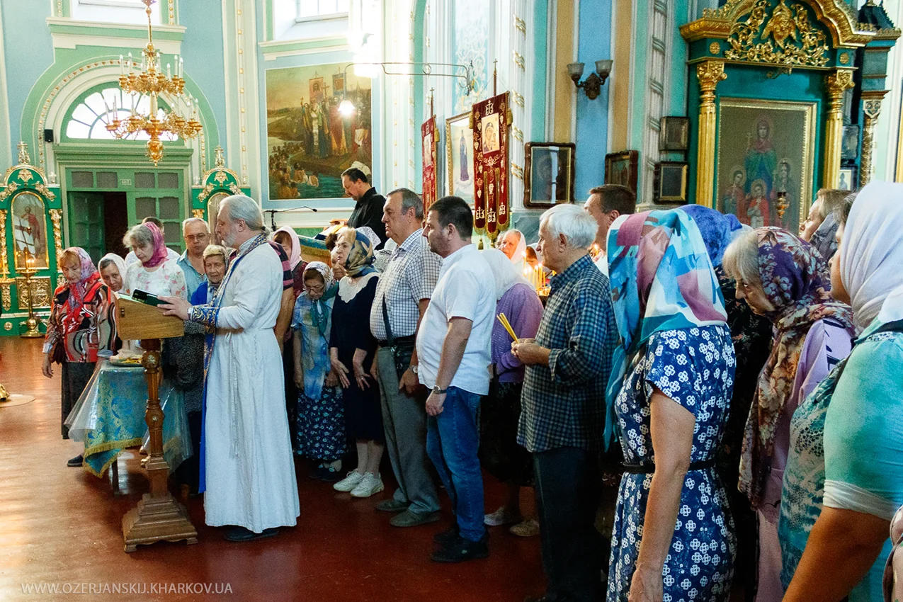 Свято-Озерянський храм, Успіння Божої Матері; 28 серпня 2023 р. Сповідь перед ранньою Божественною Літургією Свято-Озерянський храм, Успіння Божої Матері; 28 серпня 2023 р. Сповідь перед ранньою Божественною Літургією