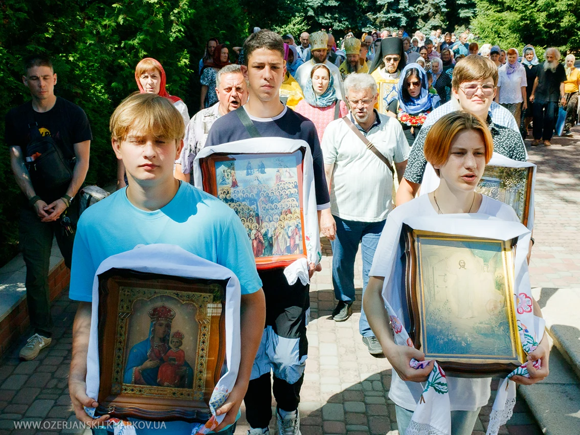Свято-Озерянський храм; Неділя 1-ша після П’ятидесятниці, Всіх Святих; Ікони Божої Матері «Непорушна Стіна»; 30 червня 2024 р. Хресна хода Свято-Озерянський храм; Неділя 1-ша після П’ятидесятниці, Всіх Святих; Ікони Божої Матері «Непорушна Стіна»; 30 червня 2024 р. Хресна хода