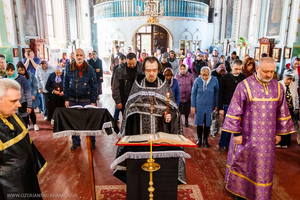 Свято-Озерянський храм. ВЕЛИКА П’ЯТНИЦЯ. СПОМИН СПАСИТЕЛЬНИХ СТРАСТЕЙ ГОСПОДА НАШОГО ІІСУСА ХРИСТА. 18 квітня 2025 р. Часи Великого П’ятка із зображальними Свято-Озерянський храм. ВЕЛИКА П’ЯТНИЦЯ. СПОМИН СПАСИТЕЛЬНИХ СТРАСТЕЙ ГОСПОДА НАШОГО ІІСУСА ХРИСТА. 18 квітня 2025 р. Часи Великого П’ятка із зображальними