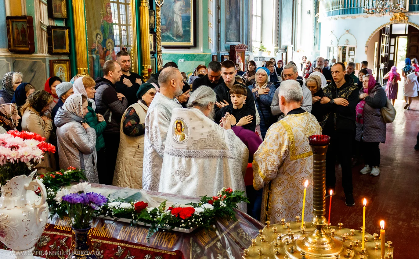 Свято-Озерянський храм. ВЕЛИКА СУБОТА. 19 квітня 2025 р. Божественна Літургія Свято-Озерянський храм. ВЕЛИКА СУБОТА. 19 квітня 2025 р. Божественна Літургія