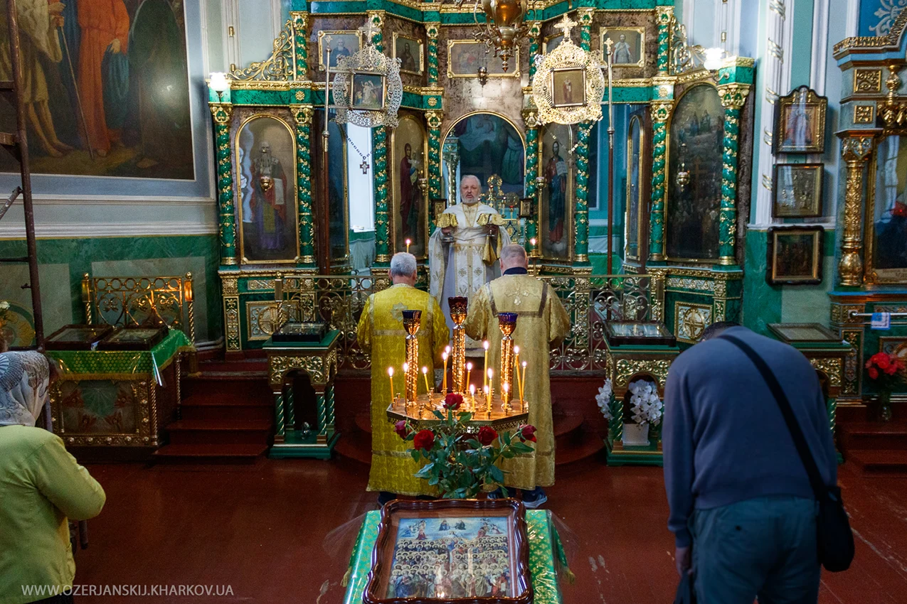 Свято-Озерянський храм. НЕДІЛЯ 1-ША ПІСЛЯ П’ЯТИДЕСЯТНИЦІ, ВСІХ СВЯТИХ. 15 червня 2025 р. Рання Божественна Літургія у Всіхсвятському приділі Свято-Озерянський храм. НЕДІЛЯ 1-ША ПІСЛЯ П’ЯТИДЕСЯТНИЦІ, ВСІХ СВЯТИХ. 15 червня 2025 р. Рання Божественна Літургія у Всіхсвятському приділі