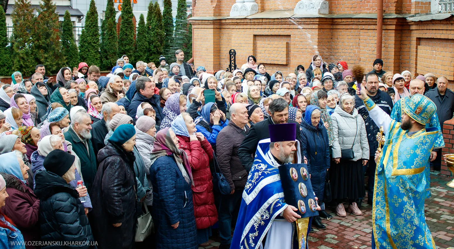 Свято-Озерянський храм. ОЗЕРЯНСЬКОЇ ІКОНИ БОЖОЇ МАТЕРІ. 12 листопада 2025 р. Урочиста Хресна хода Свято-Озерянський храм. ОЗЕРЯНСЬКОЇ ІКОНИ БОЖОЇ МАТЕРІ. 12 листопада 2025 р. Урочиста Хресна хода