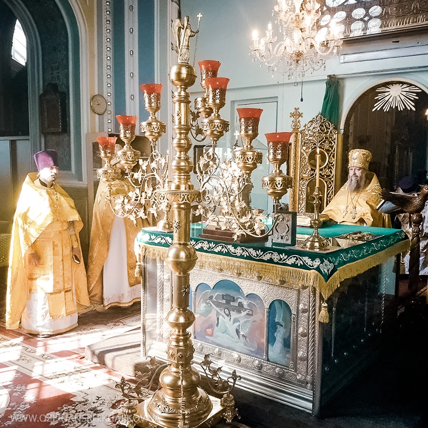 Свято-Озерянський храм, 7 червня 2026 р. <br/>НЕДІЛЯ 1-ША ПІСЛЯ П’ЯТИДЕСЯТНИЦІ, ВСІХ СВЯТИХ. <br/>ІКОНИ БОЖОЇ МАТЕРІ «НЕПОРУШНА СТІНА». <br/>Пізня Божественна Літургія Свято-Озерянський храм, 7 червня 2026 р. <br/>НЕДІЛЯ 1-ША ПІСЛЯ П’ЯТИДЕСЯТНИЦІ, ВСІХ СВЯТИХ. <br/>ІКОНИ БОЖОЇ МАТЕРІ «НЕПОРУШНА СТІНА». <br/>Пізня Божественна Літургія